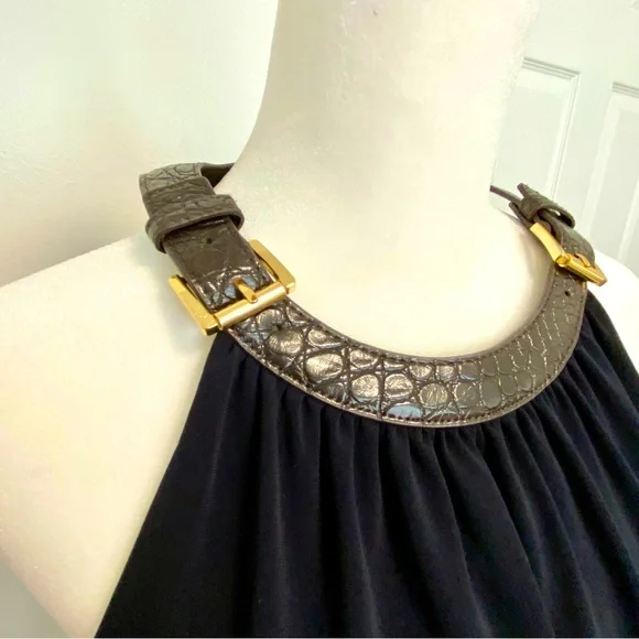 🧜🏼‍♀️ Michael Kors Bodycon Snakeskin Buckle Halter Dress - Picture 8 of 9